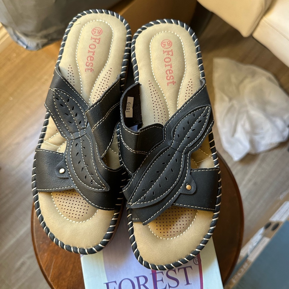 Women's Black Sandals